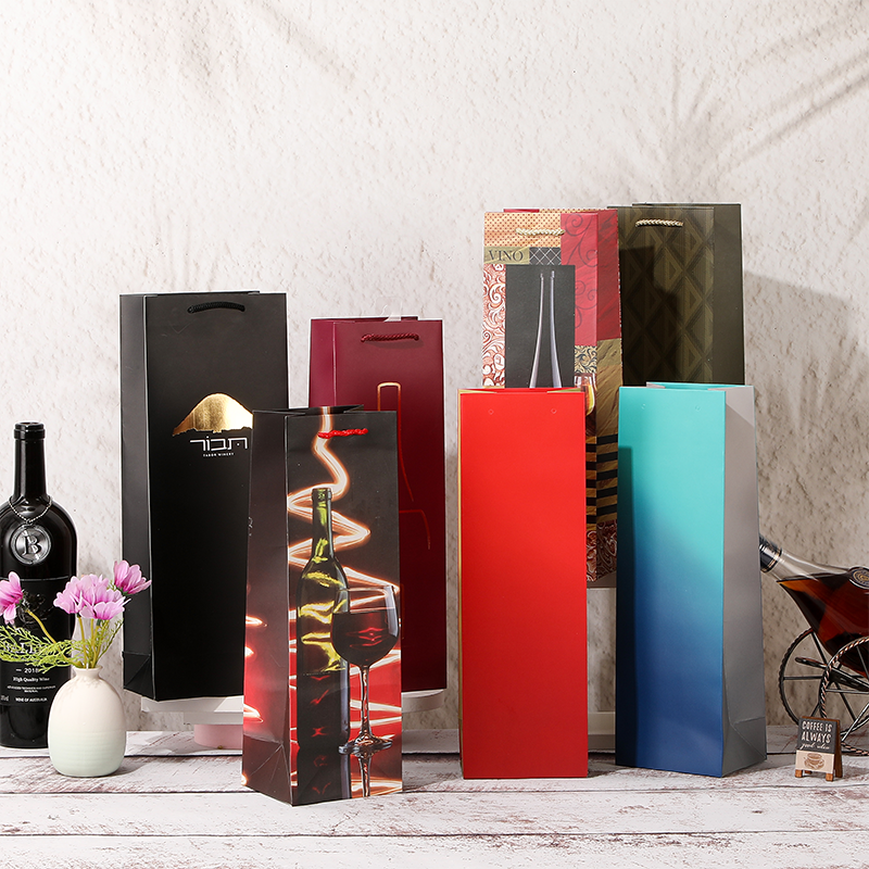 Bolsas de regalo de papel para una sola botella de vino con asas de cuerda