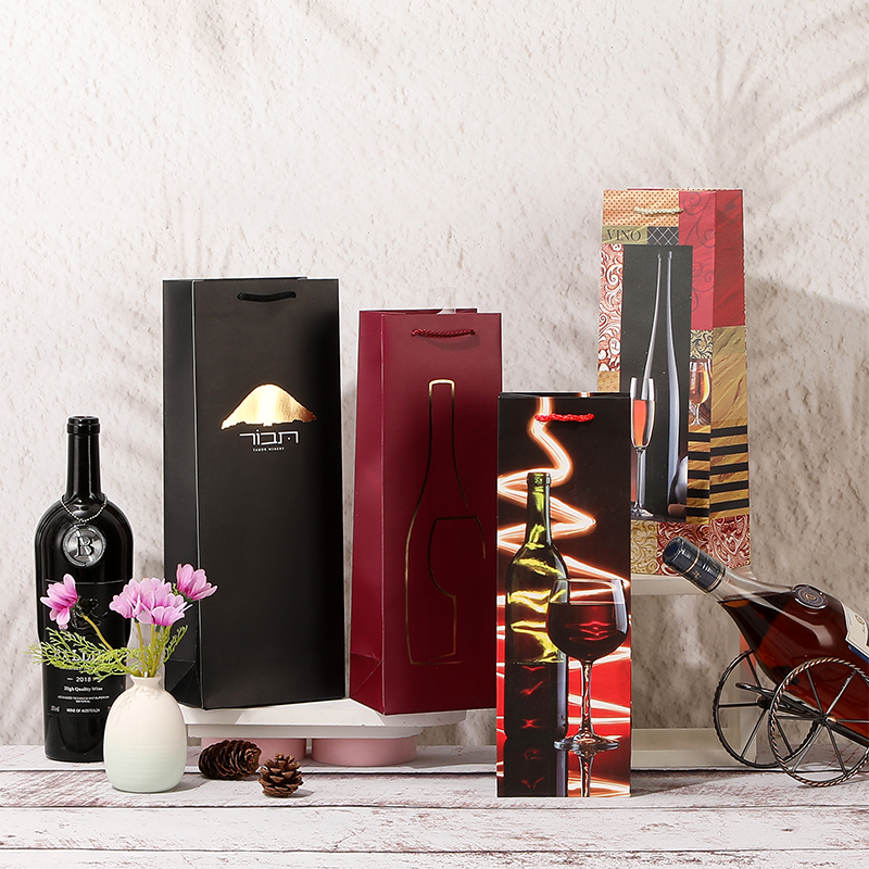 Bolsas de regalo de papel para una sola botella de vino con asas de cuerda