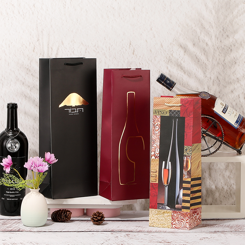 Bolsas de regalo de papel para una sola botella de vino con asas de cuerda