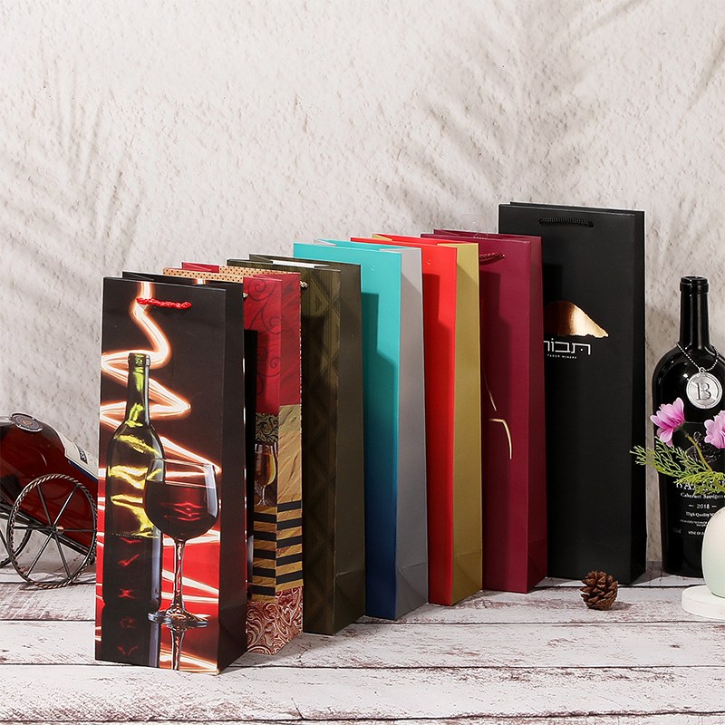 Bolsas de regalo de papel para una sola botella de vino con asas de cuerda